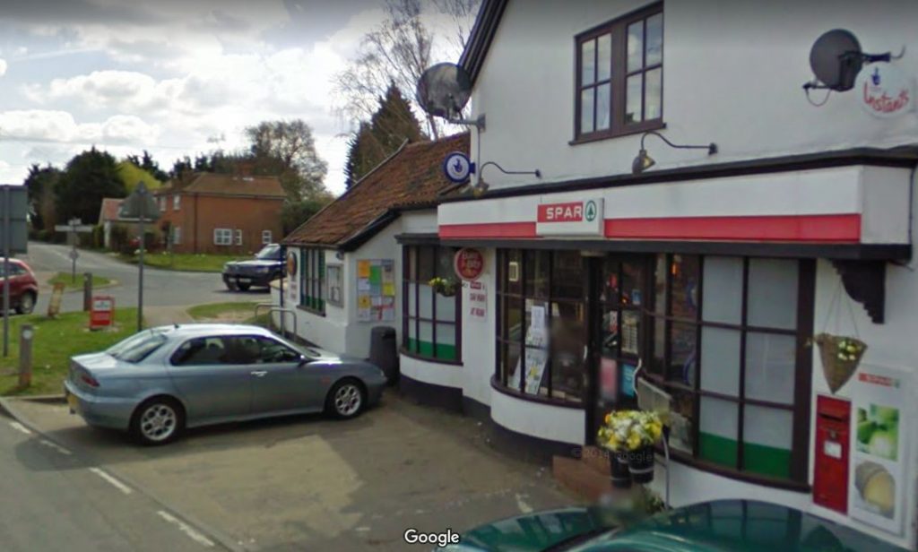 Update: Three people arrested following robbery at convenience shop