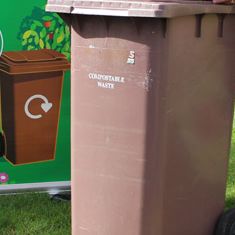 Garden Waste Collection Service will resume in West Suffolk