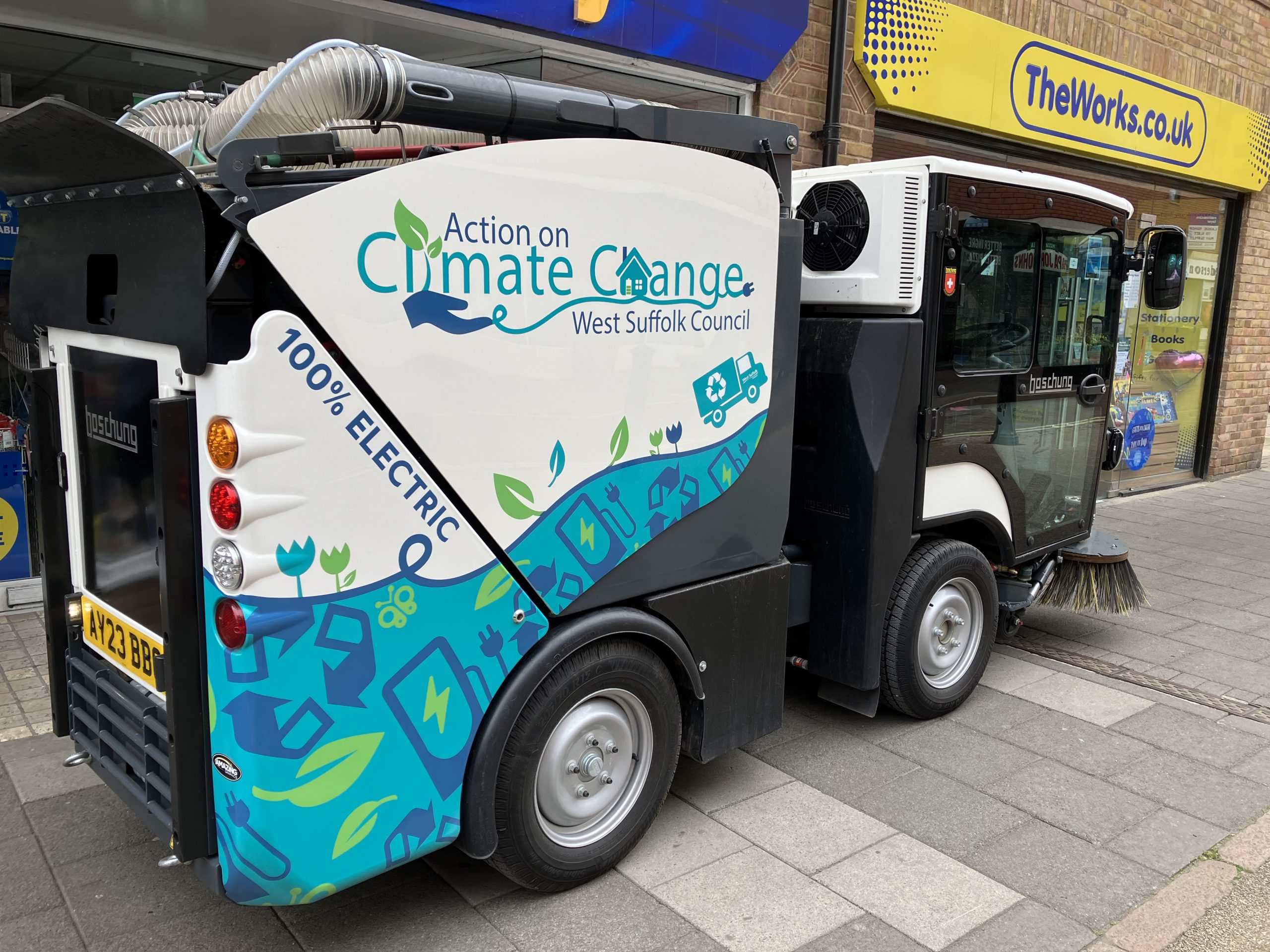 West Suffolk Council 'making progress' on tackling climate change despite increase in emission from last year – RWSfm 103.3 - Vimarsana News