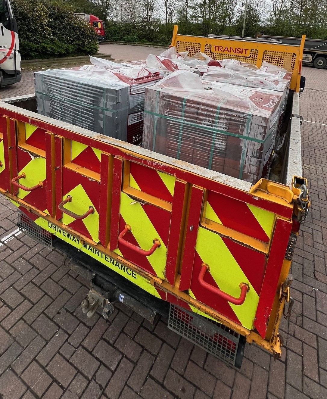 Police stop vehicle dangerously over weight in Bury St Edmunds – RWSfm 103.3 - Vimarsana News
